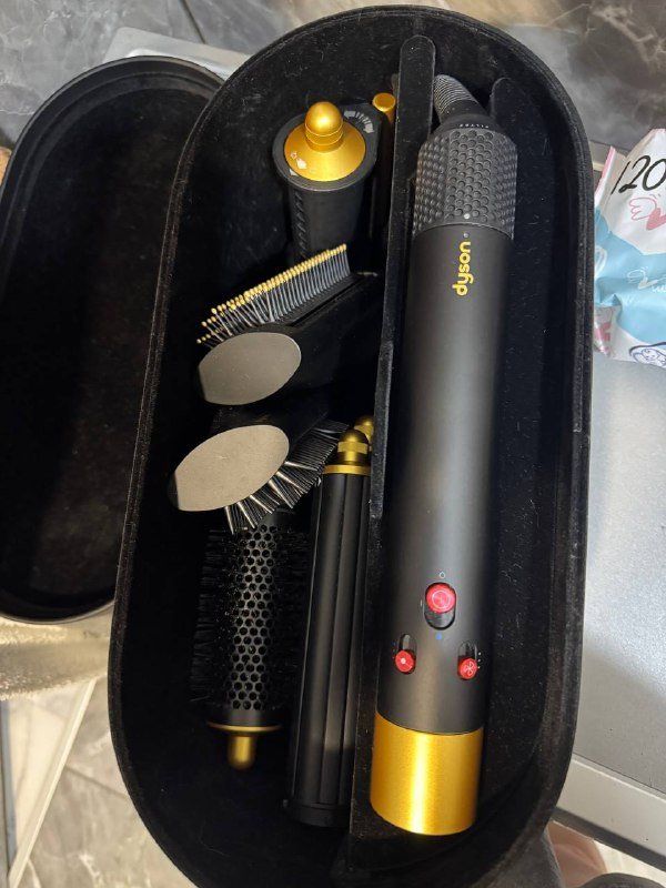 Dyson Airwrap оригинальный с насадками и кейсом