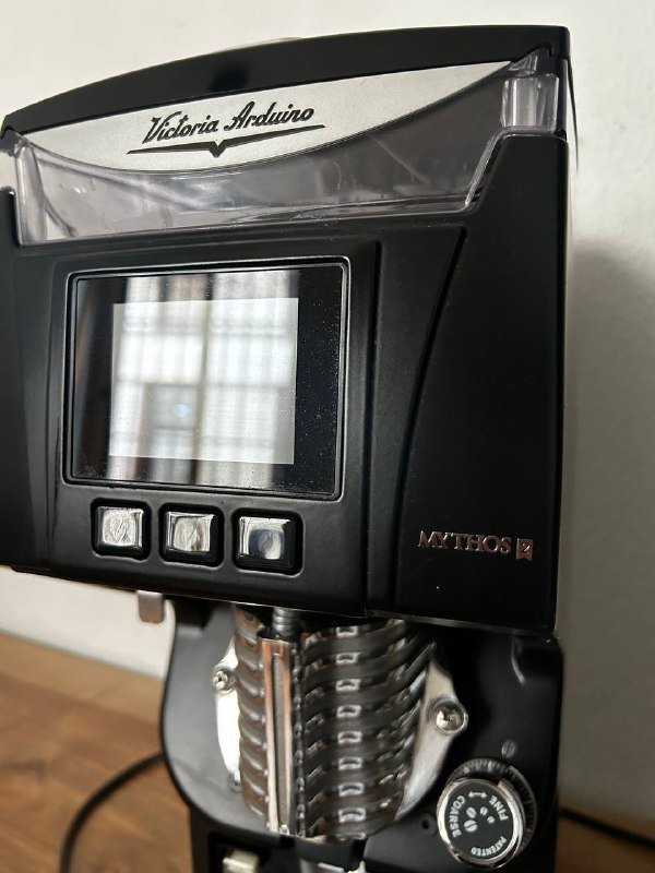 Профессиональная кофемолка Victoria Arduino Mythos 2