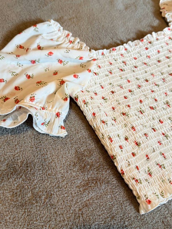 Платья, туфли, джинсы, футболки, топы, блузы, юбка 6