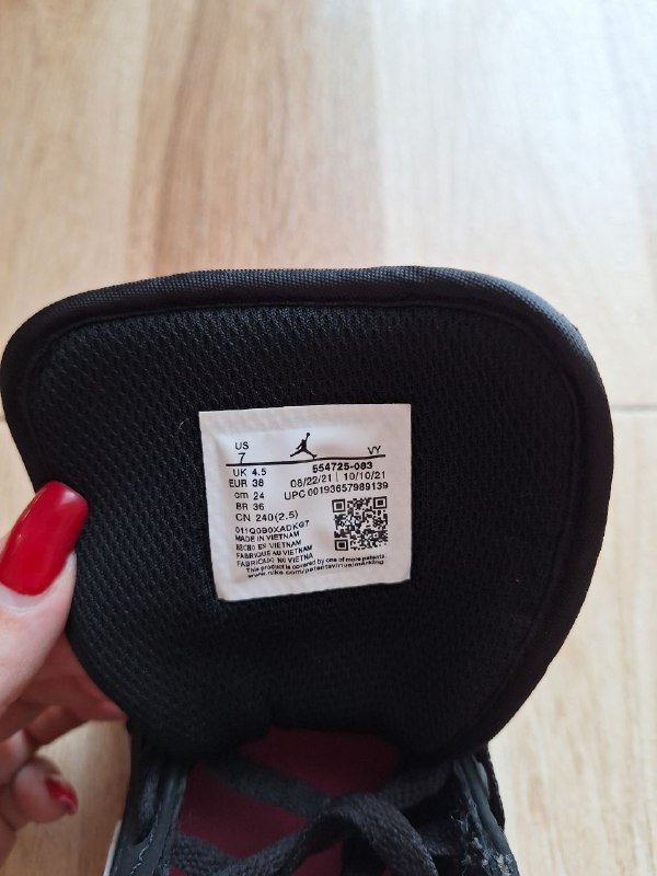 Женские кроссовки Air Jordan 38 размер 3