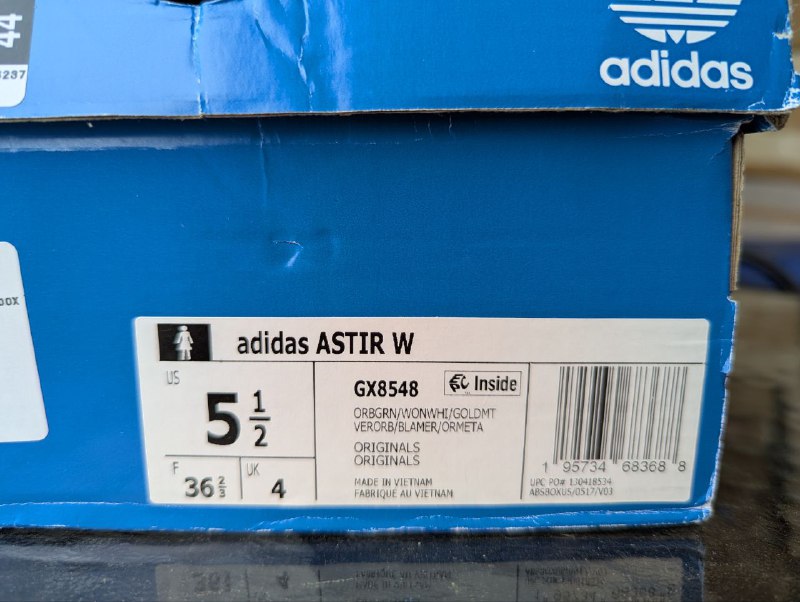 Женские кроссовки Adidas ASTIR 6