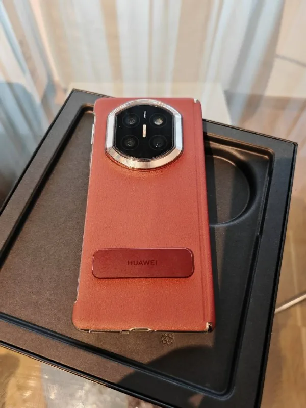 Huawei Mate X7 16/512 GB 1