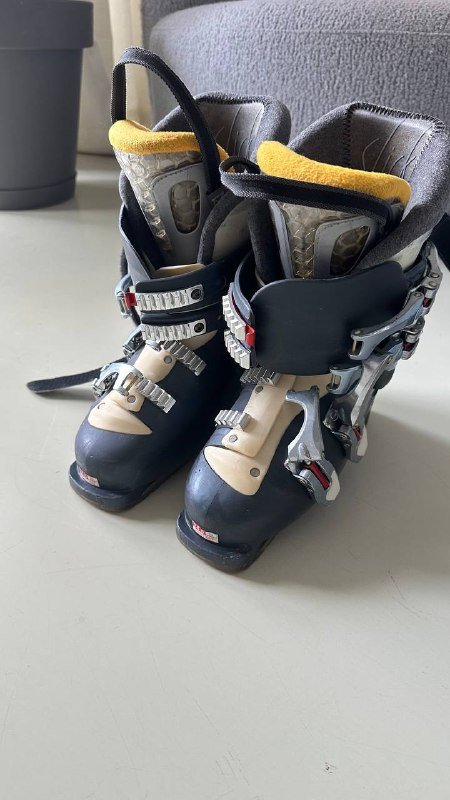 Горнолыжные ботинки Salomon performa 24.5 7