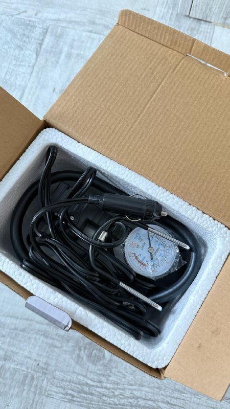 Автомобильный компрессор насос 2