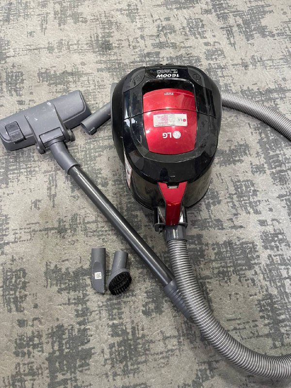 Пылесос LG с насадками 2