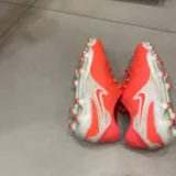 Футбольные бутсы Nike Tempo 3