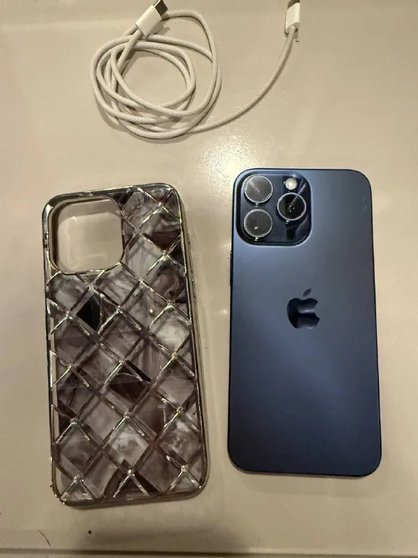 Айфон 15 Pro Max 1