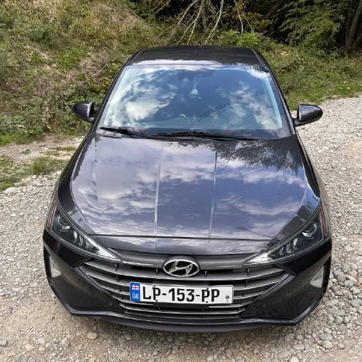 Hyundai Elantra 2019