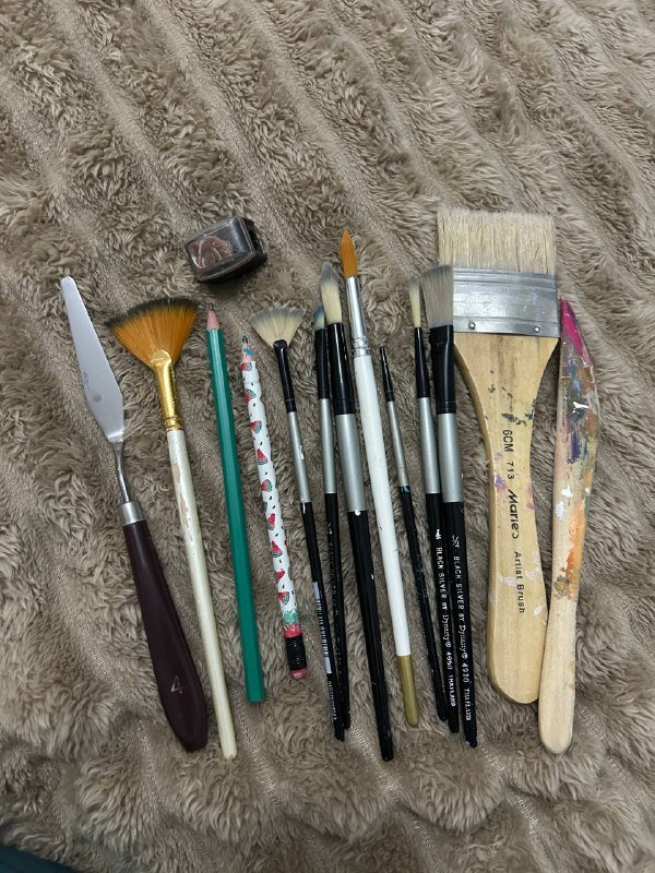 Акриловые краски, кисти, ножик, мастихин 3