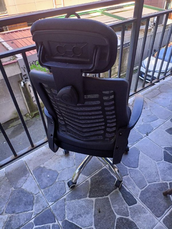 Офисное компьютерное кресло