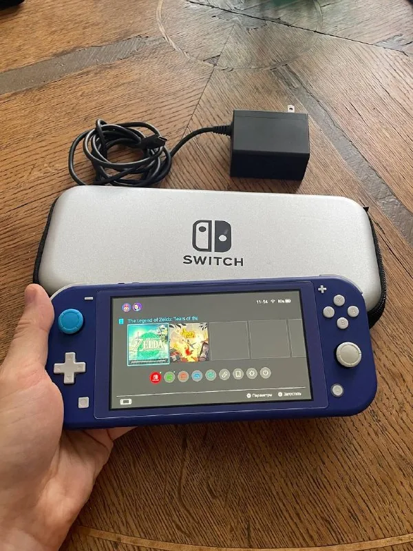 Nintendo Switch Lite 1