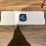 Apple Watch, ремешки и зарядка 1