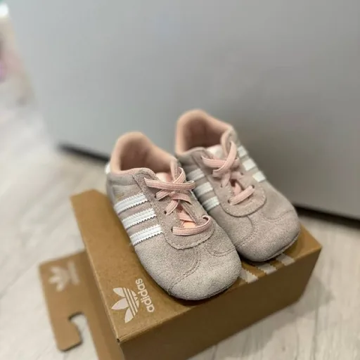 Дитячі кросівки Adidas Gazelle, розмір 21