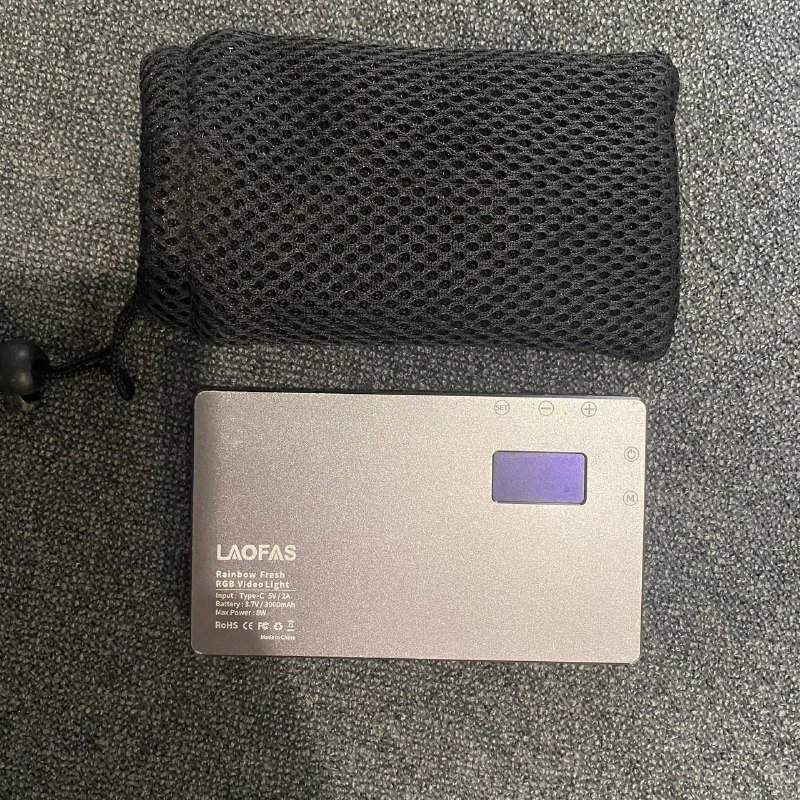 Маленький видео свет Laofah RGB 2