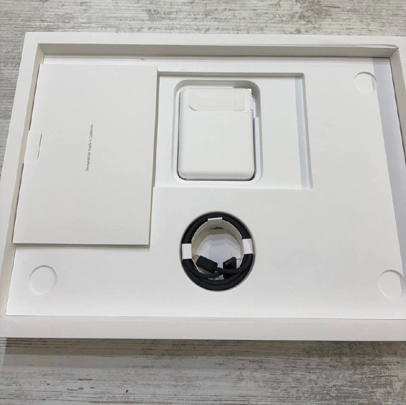 MacBook Pro 16 M5 Pro 24GB 1TB Space Black 5
