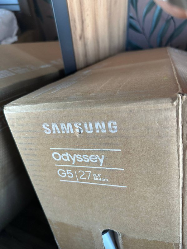 Монитор Samsung Odyssey G5 27 дюймов 2
