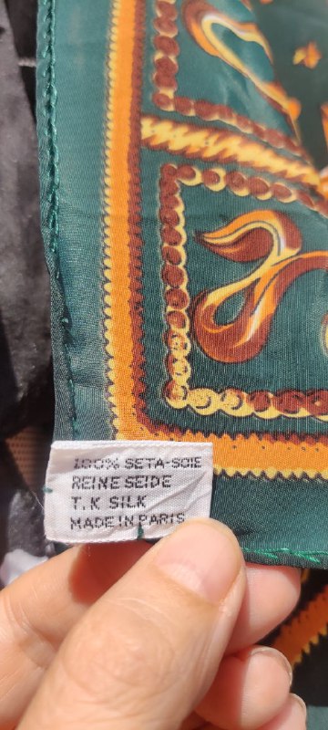 Винтажный шелковый платок Gianni Versace 1980-х годов 4