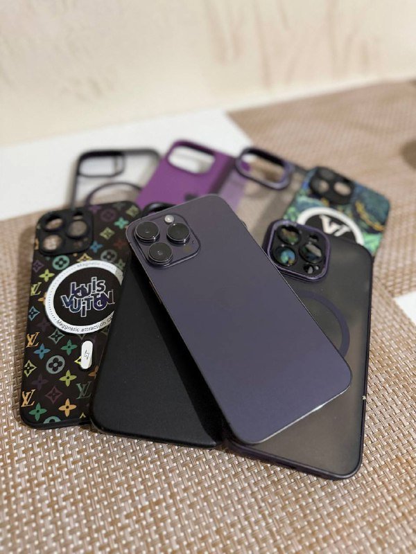 iPhone 14 Pro Max 128 GB purple 3