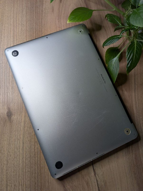 MacBook Pro 16/256 Retina Mid 2015 Intel Core i7 4