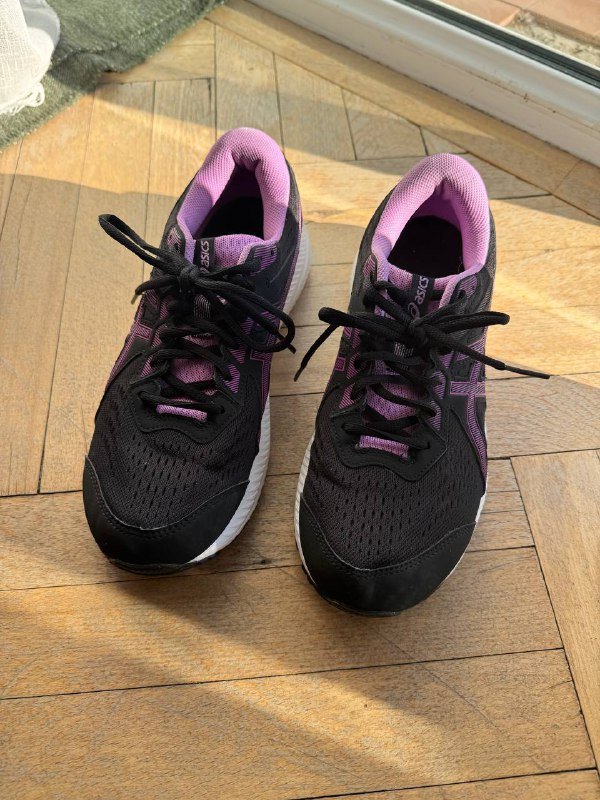 ASICS кроссовки женские