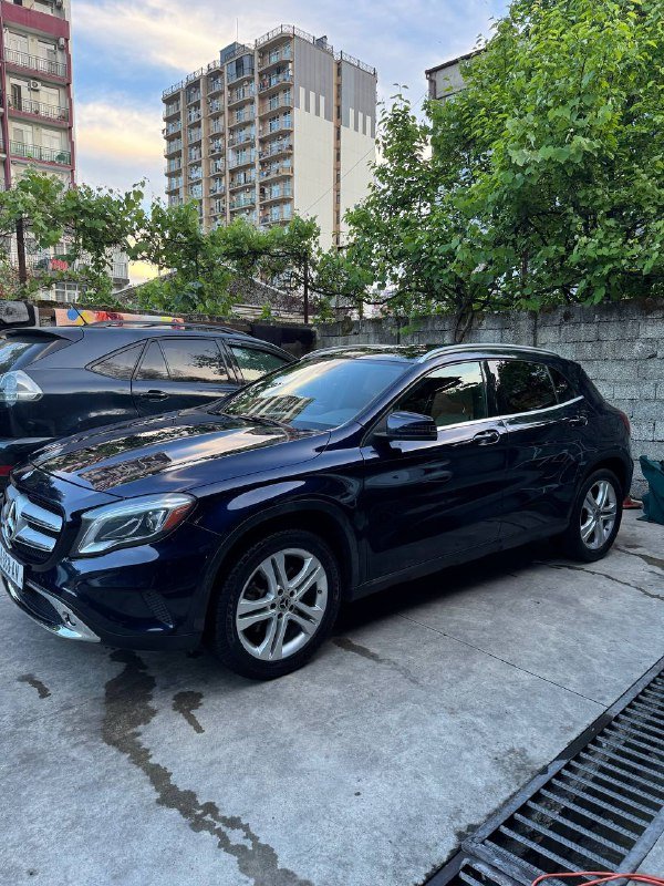Mercedes GLA 2018 4x4 6