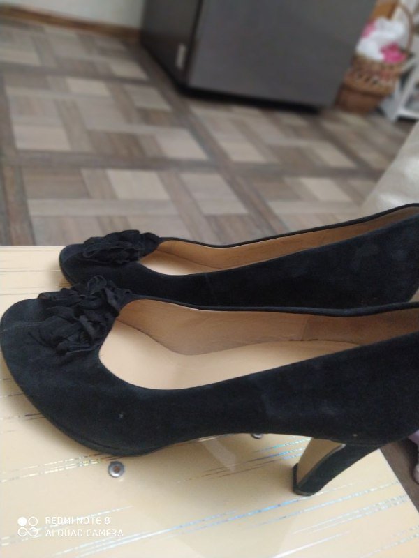 Черные туфли женские рр 39