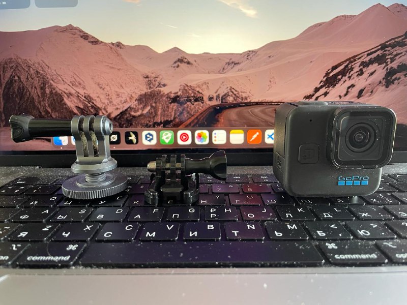 Gopro 11 Mini с креплениями на ремень и горячий башмак