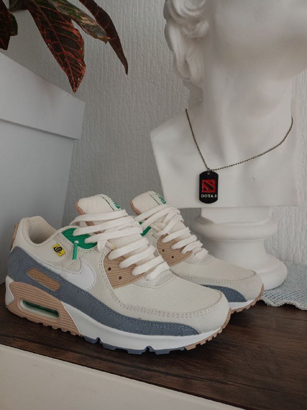 Мужские кроссовки Nike новые 42.5 2