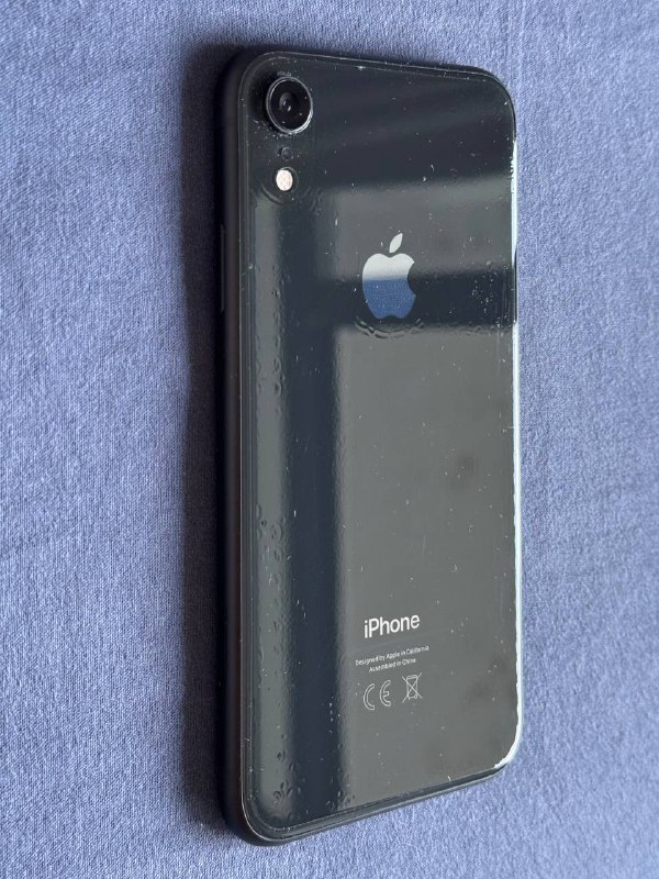 iPhone XR 9
