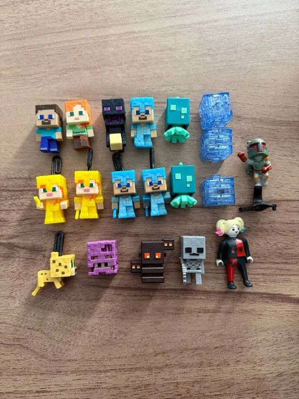 Фигурки Kinder Joy, Minecraft, Star Wars