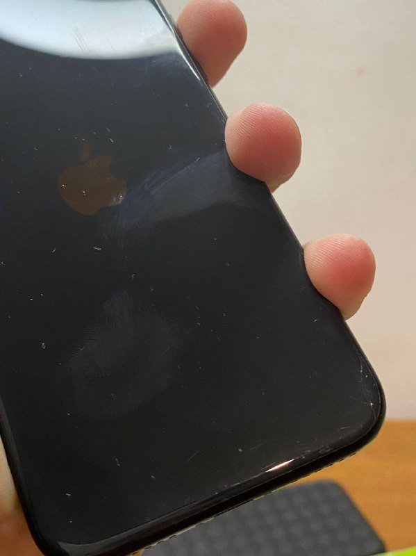 iPhone SE2020 64GB 4