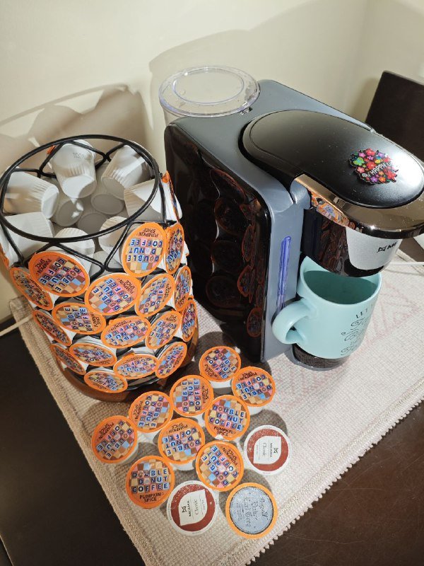 Кофемашина MEAMA с капсулами и подставкой 2