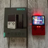 Портативная приставка TrimUI Brick 2