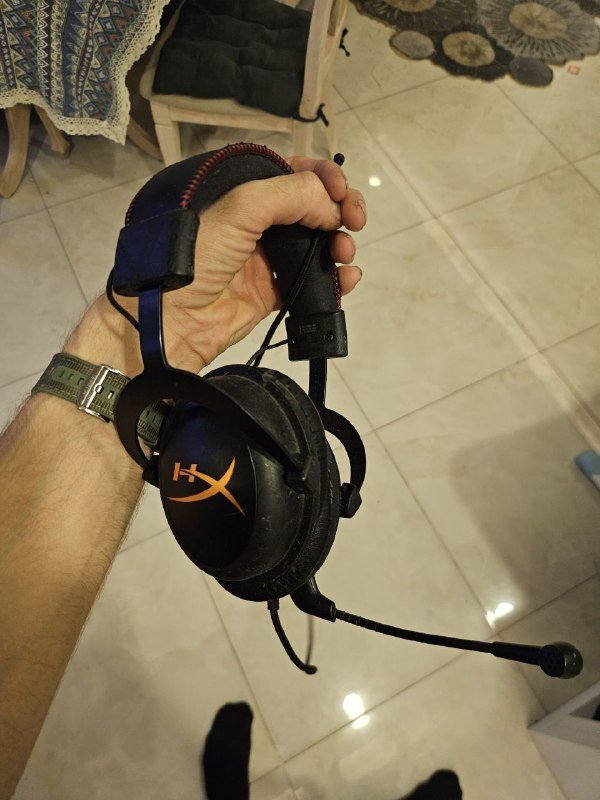 Игровые наушники HyperX с микрофоном