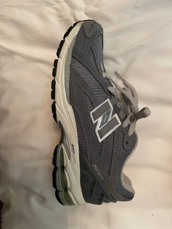 Серые кроссовки New Balance, размер 38 2