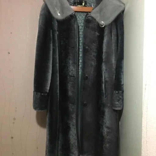 Mouton fur coat with blue mink