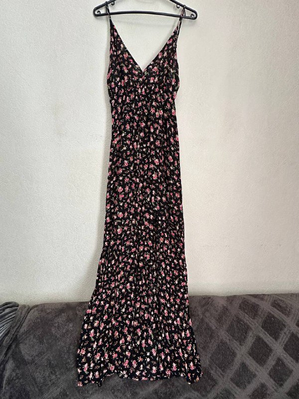 Летний сарафан, женские сандалии