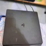 PS4 Slim, FC 25, Mortal Kombat 11, подставка 1