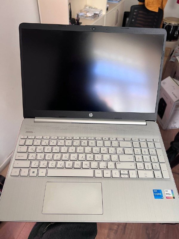 imac 21.5, микрофон MXL 770, аудиоинтерфейс M-Audio air 192|4, ноутбук hp 15s-fq2116ur 8
