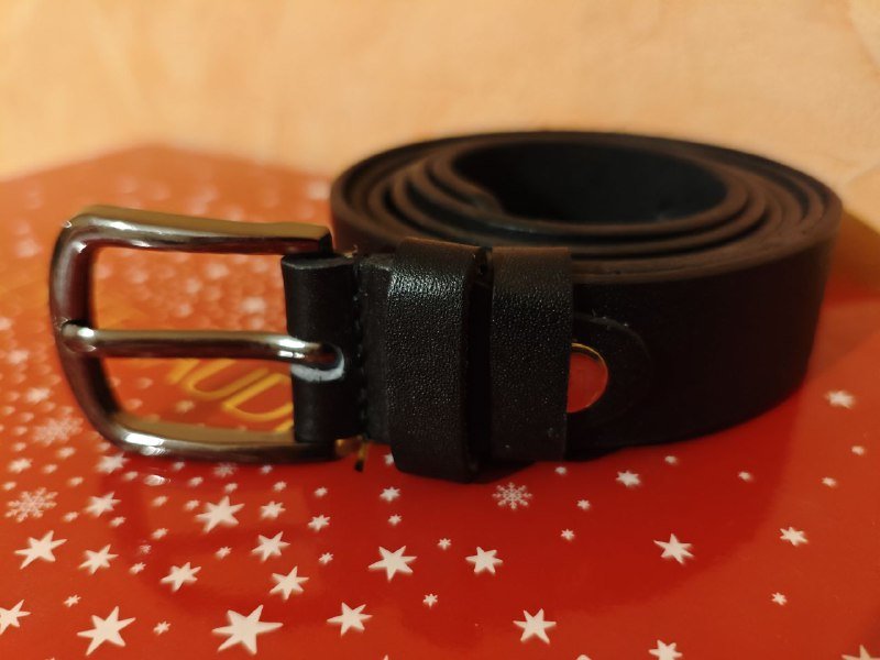 Кожаные женские и мужские ремни 5