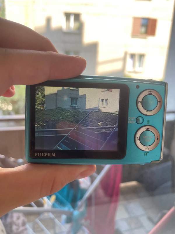 Фотоаппарат Fujifilm finepix Z с зарядкой 2