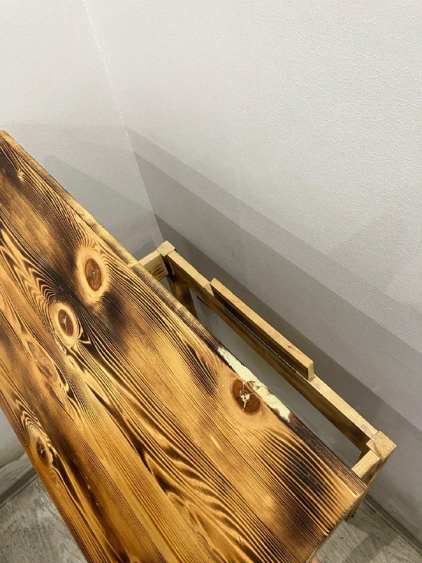 Деревянный стол для работы с функцией подъёма 2