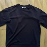 Рубашка Zara, футболка Uniqlo 4