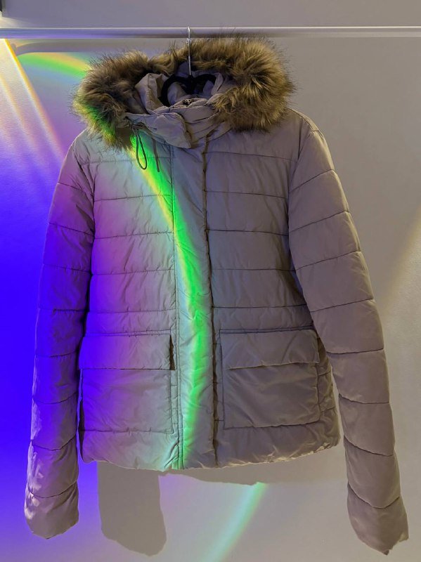 Рюкзак, подушки, женская одежда, куртки, платья, костюмы 9