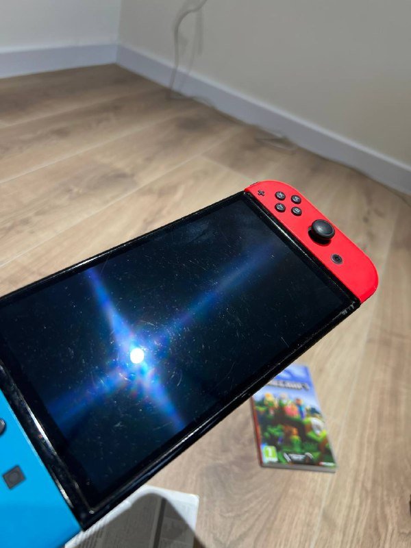 Nintendo Switch OLED RED/BLUE, игра Minecraft 10