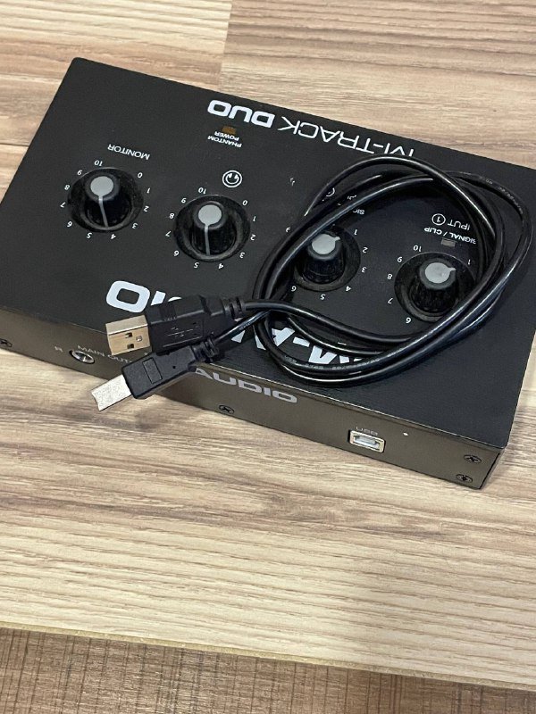 Аудиокарта M Audio M Track Duo 3