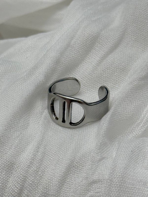 Vintage rings and accessories 7