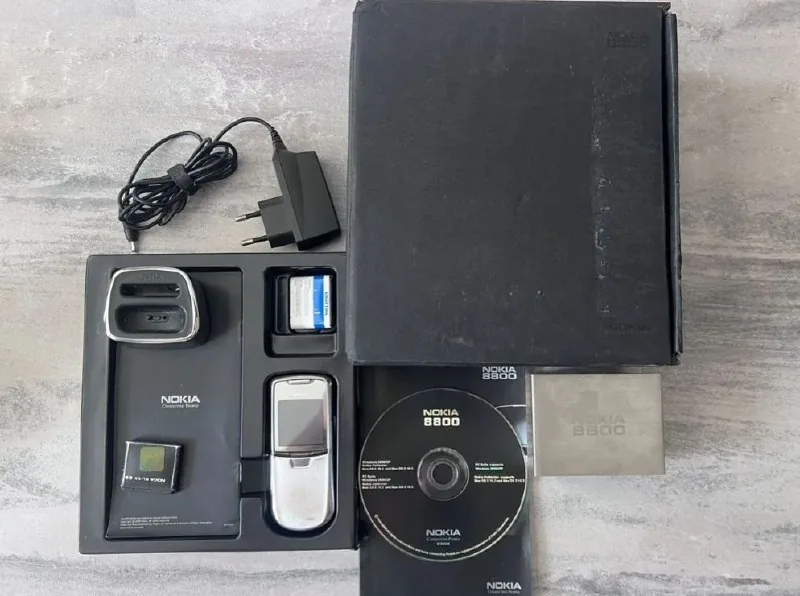 Nokia 8800 1