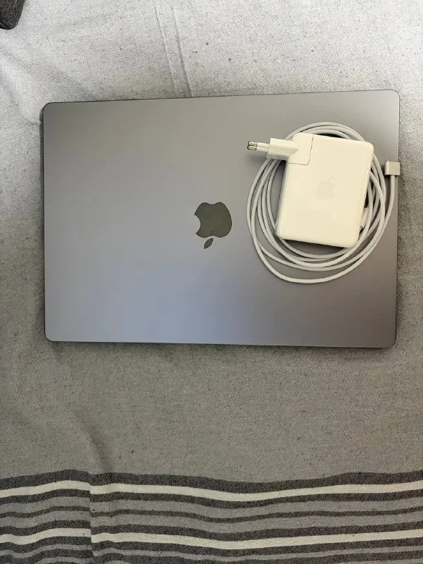 MacBook Pro 16 M1 Pro 32/512 1