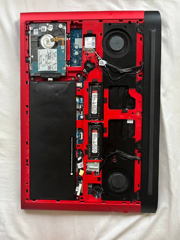 Монитор Dell 52722QC, Фотоаппарат Nikon D5100, Игровой ноутбук Dell G5 5587 7